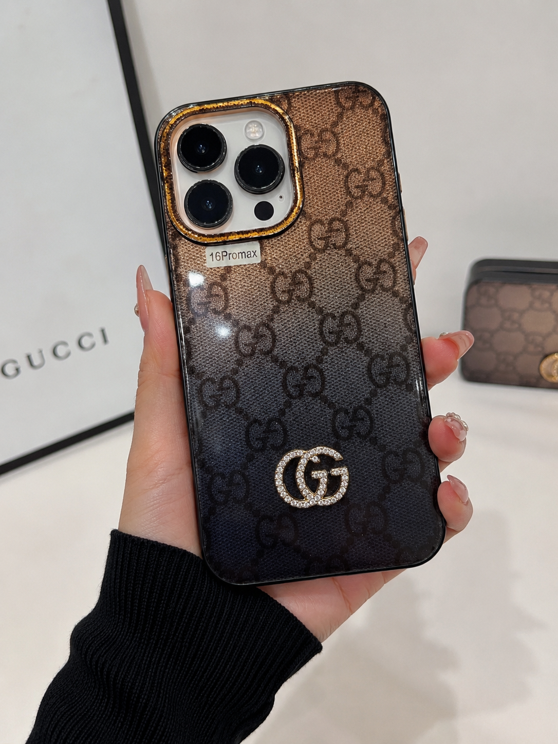 Luxury Gradient GG Rhinestone Phone Case – iPhone 16 Pro Max & 17 Pro Max